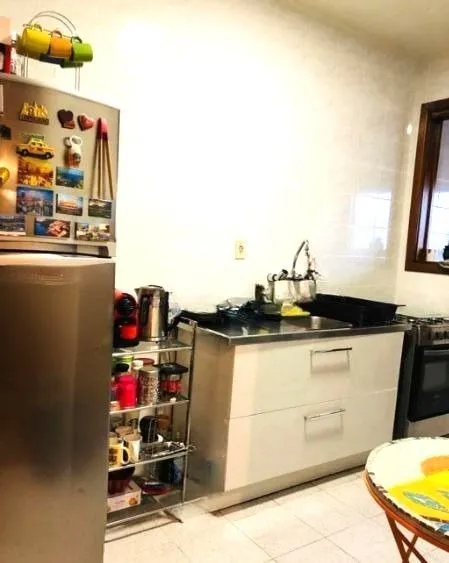 Imagem Apartamento no bairro Vila Ipiranga de 2 dormitórios e vaga