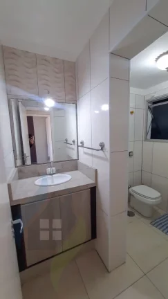 Imagem Apartamento de 2 dormitórios, 1 banheiro, 1 vaga, com 70m² em Centro, São Bernardo do Campo