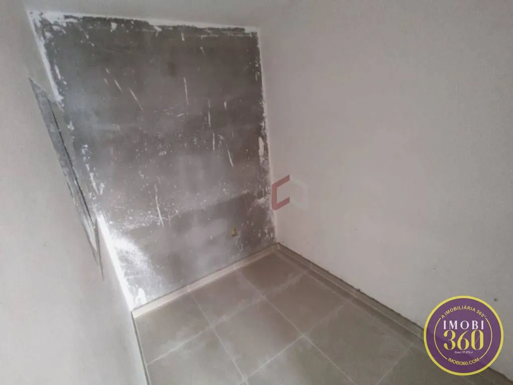 Imagem APARTAMENTO COM 2 DORMITÓRIOS E VAGA NA C. PATRIARCA