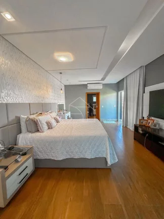 Imagem Casa no Condomínio Boulevard Lagoa com 4 Quartos e 3 Suítes.