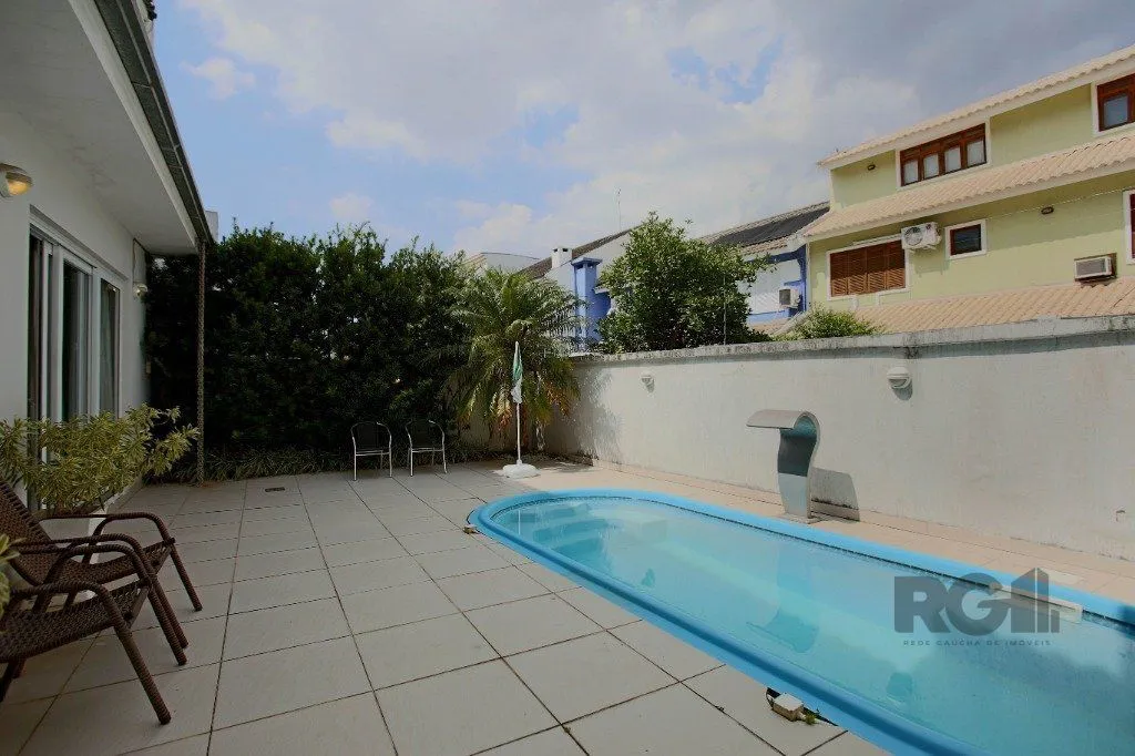 Imagem Casa 3 dormitórios, 300m², 3 banheiros, 4 garagens, Bairro Ecoville