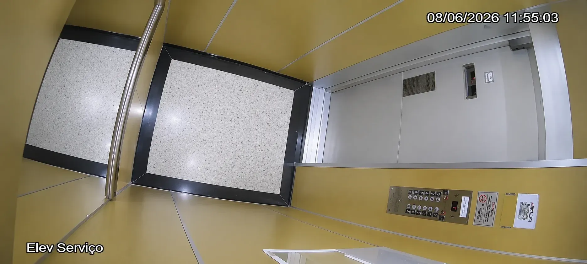Imagem Apartamento com 2 Quartos à Venda, 72 m² em Centro - Florianópolis