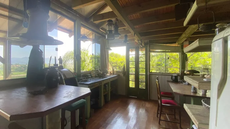 Imagem Terreno à venda na Praia do Rosa, Imbituba-SC, com 3.418m²: oportunidade de investimento!