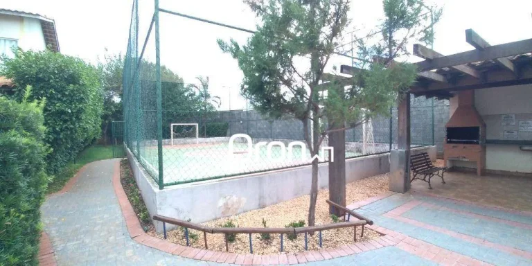 Imagem Sobrado à venda, 82 m² por R$ 320.000,00 - Condomínio São Francisco - Goiânia/GO