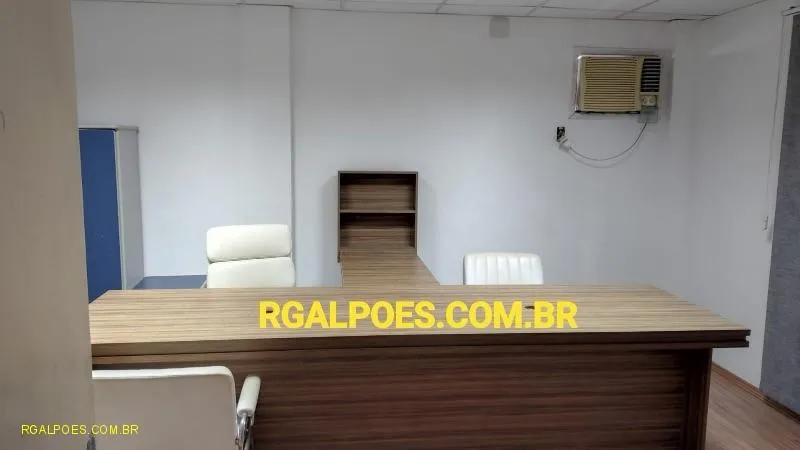 Imagem Galpão para Locação em RIO DE JANEIRO, Pedra De Guaratiba, 2 banheiros