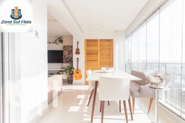 Imagem Apartamento à Venda No Brooklin Com 1 Suíte e 1 Vaga. Ampla Varanda
