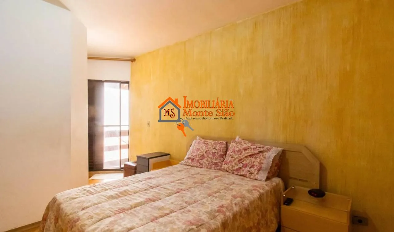 Imagem Sobrado com 4 dormitórios à venda, 135 m² por R$ 750.000 - Ponte Grande - Guarulhos/SP