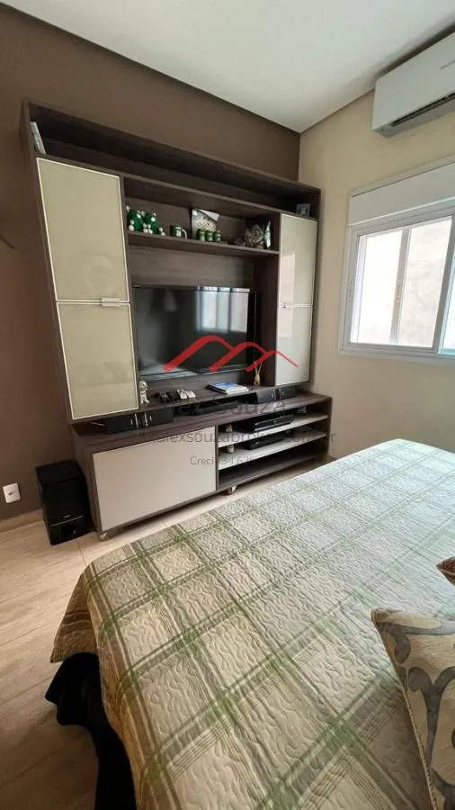 Imagem Sobrado em Condomínio para Venda em Sumaré, Residencial Real Parque Sumaré, 4 dormitórios, 1 suíte, 3 banheiros, 4 vagas