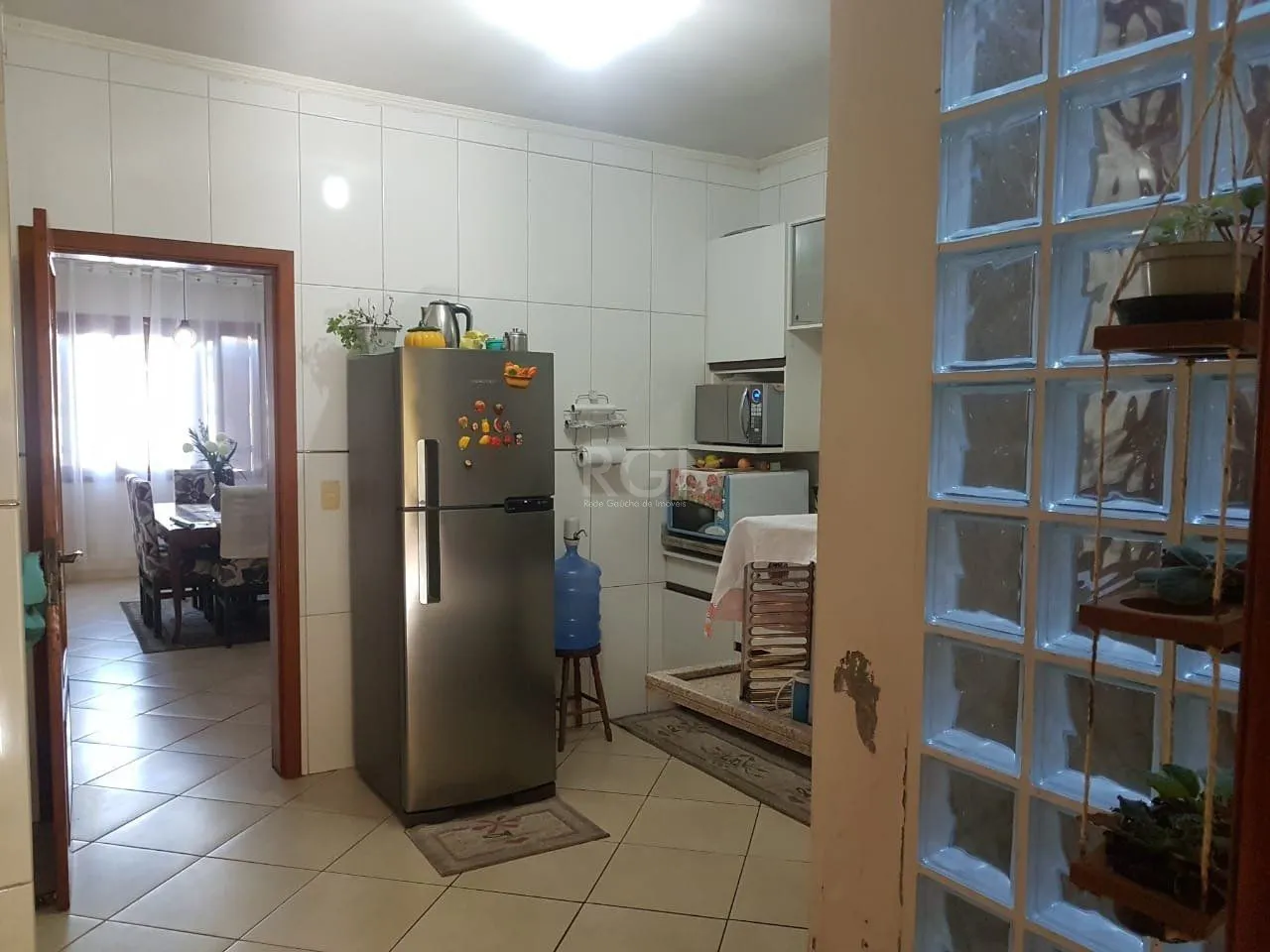Imagem Casa para Venda - 300m², 4 dormitórios, sendo 1 suites, 2 vagas - Glória