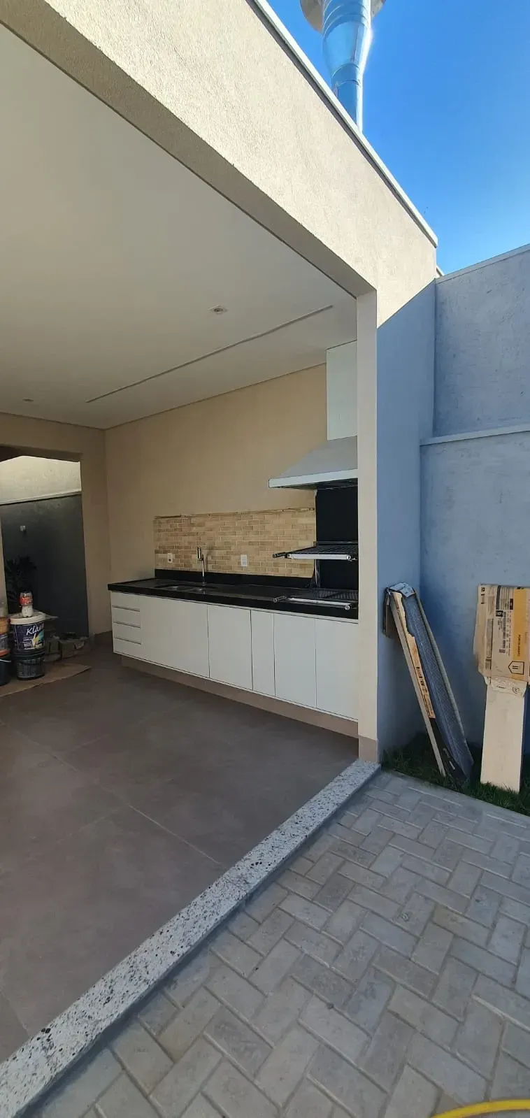 Imagem Imóvel Espetacular à Venda em Araraquara-SP: Casa de Luxo no Condomínio Buona Vita, 3 Suítes e 4 Vagas de Garagem.