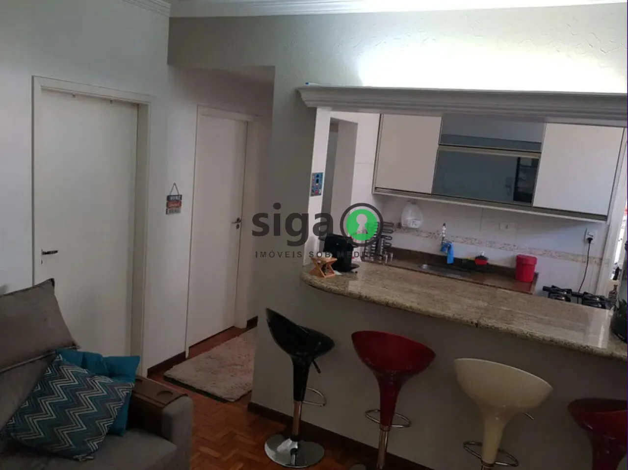 Imagem Apartamento reformado em Mirandópolis perto do metrô e do Ibirapuera.