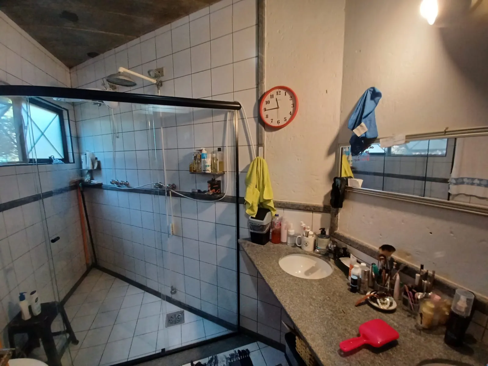 Imagem Belíssima casa 3 Dormitórios no Condomínio Vivendas do Lago!