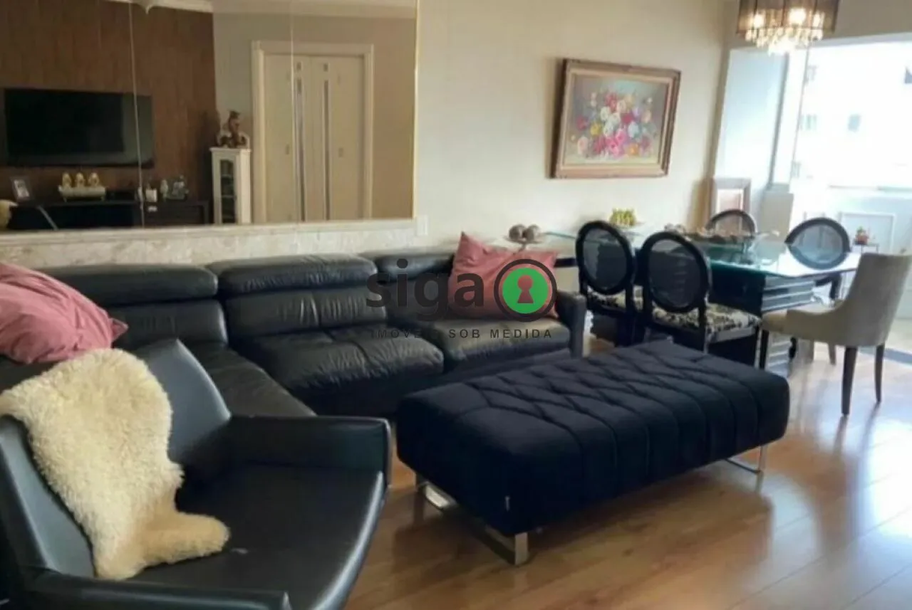 Foto do imóvel Apartamento Alto Padrão em Moema de 3 Quartos com 2 Vagas - 117m² à Venda.
