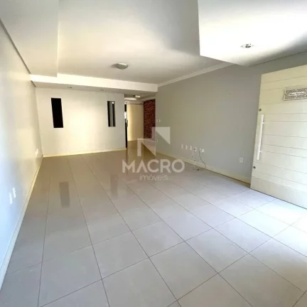 Imagem Baependi | 3 quartos (1 suíte) | 214m²