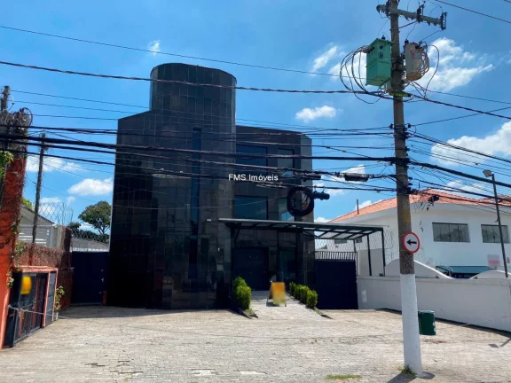 Imagem Prédio comercial com 1000m² no Alto da Lapa.
