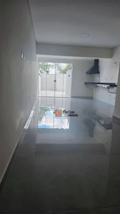 Imagem Sobrado com 3 dormitórios à venda por R$ 749.000 - Vila Camilópolis - Santo André/SP