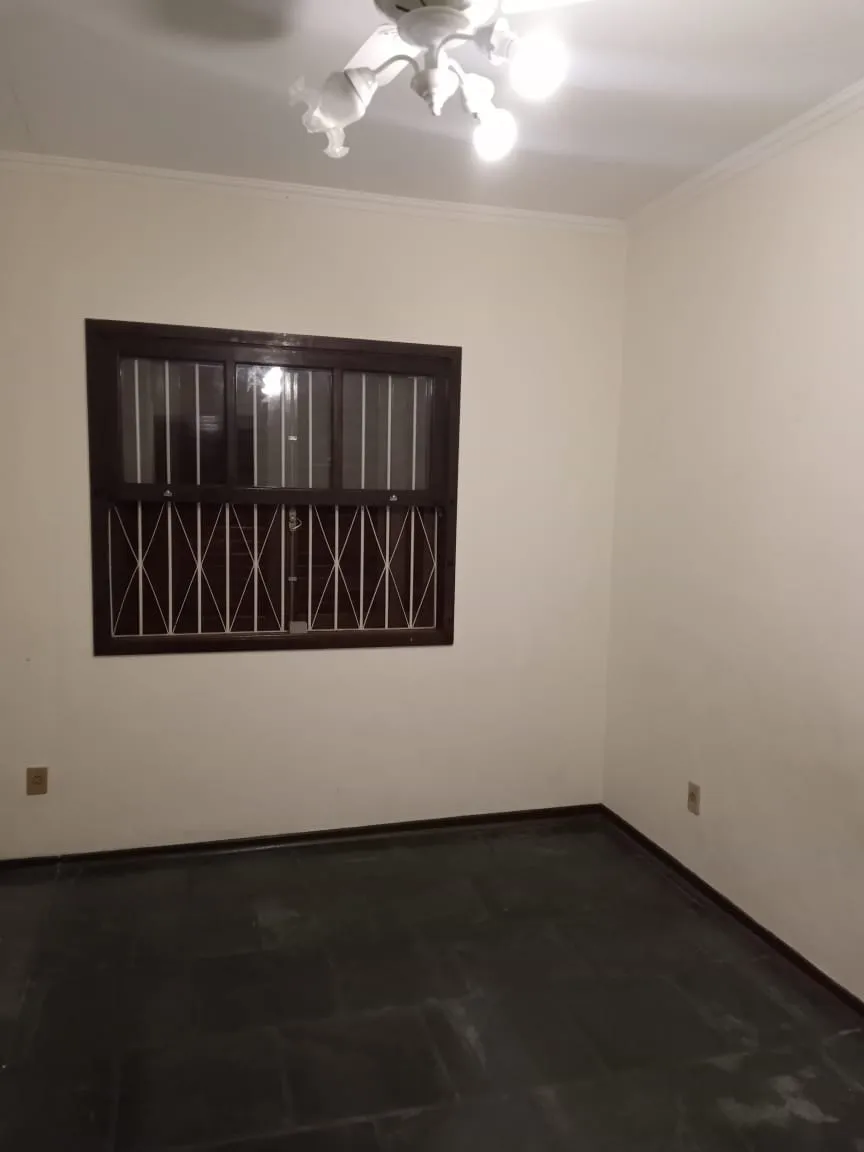 Imagem Casa à venda 3 Quartos, 1 Suite, 4 Vagas, 675M², Jardim Residencial Doutor Lessa, Pindamonhangaba - SP