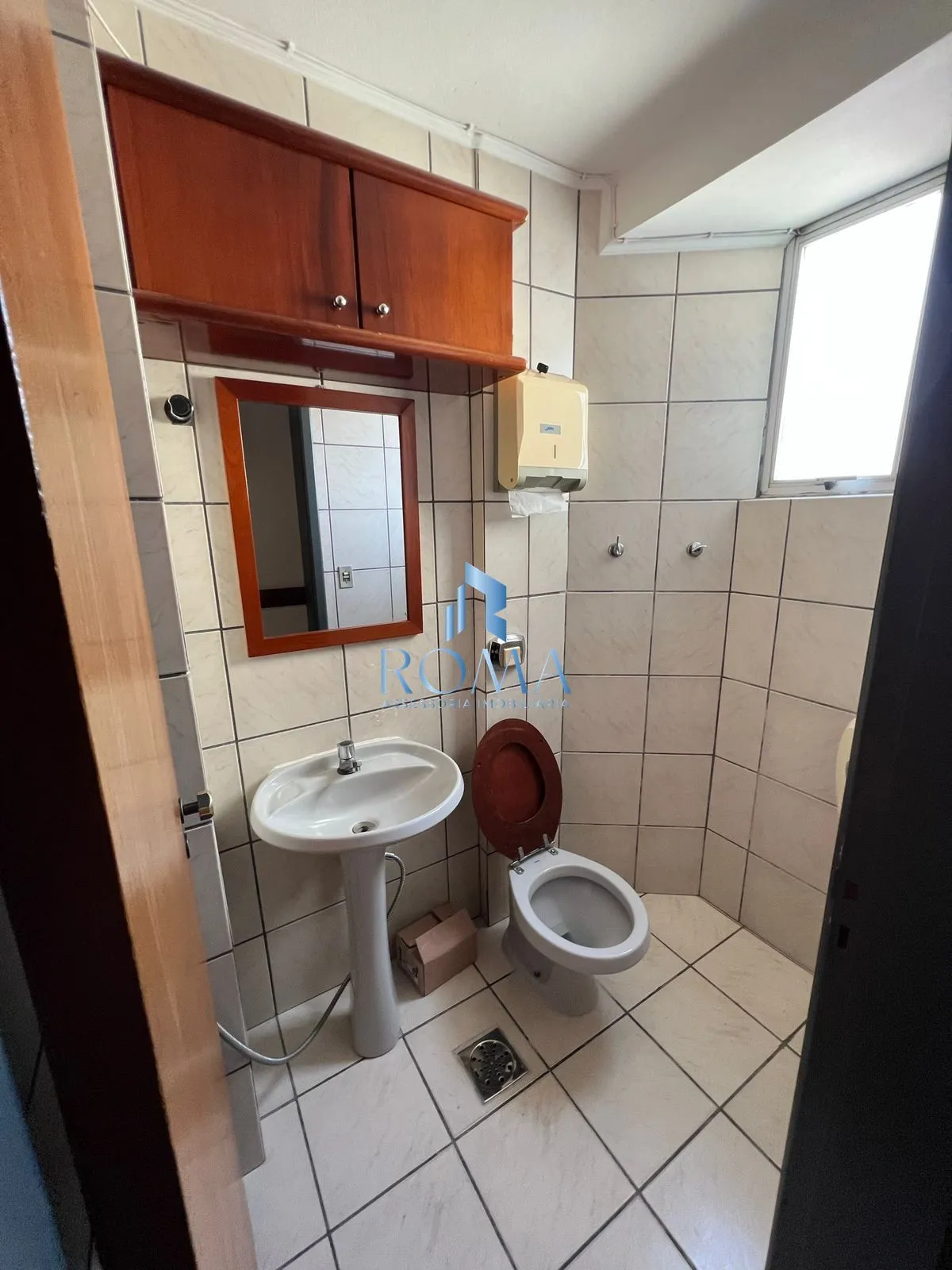 Imagem Sala Comercial 1 dormitórios à venda Nossa Senhora de Fátima Santa Maria/RS