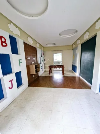 Imagem Apartamento Decorado com Quintal à Venda – Villaggio Manguinhos (Porto Fino) Morada de Laranjeiras.