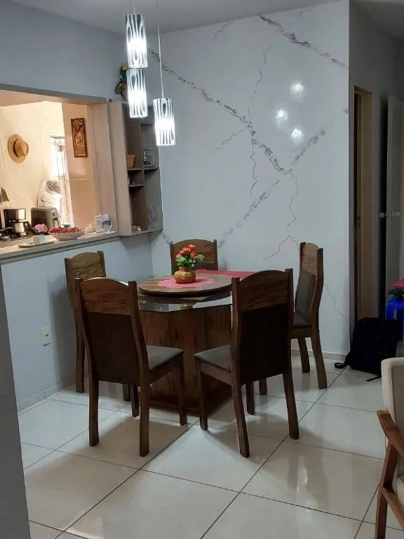 Imagem Apartamento térreo no Bessa com 3 quartos, 2 suítes, área externa com churrasqueira e excelente localização a 400m da praia.