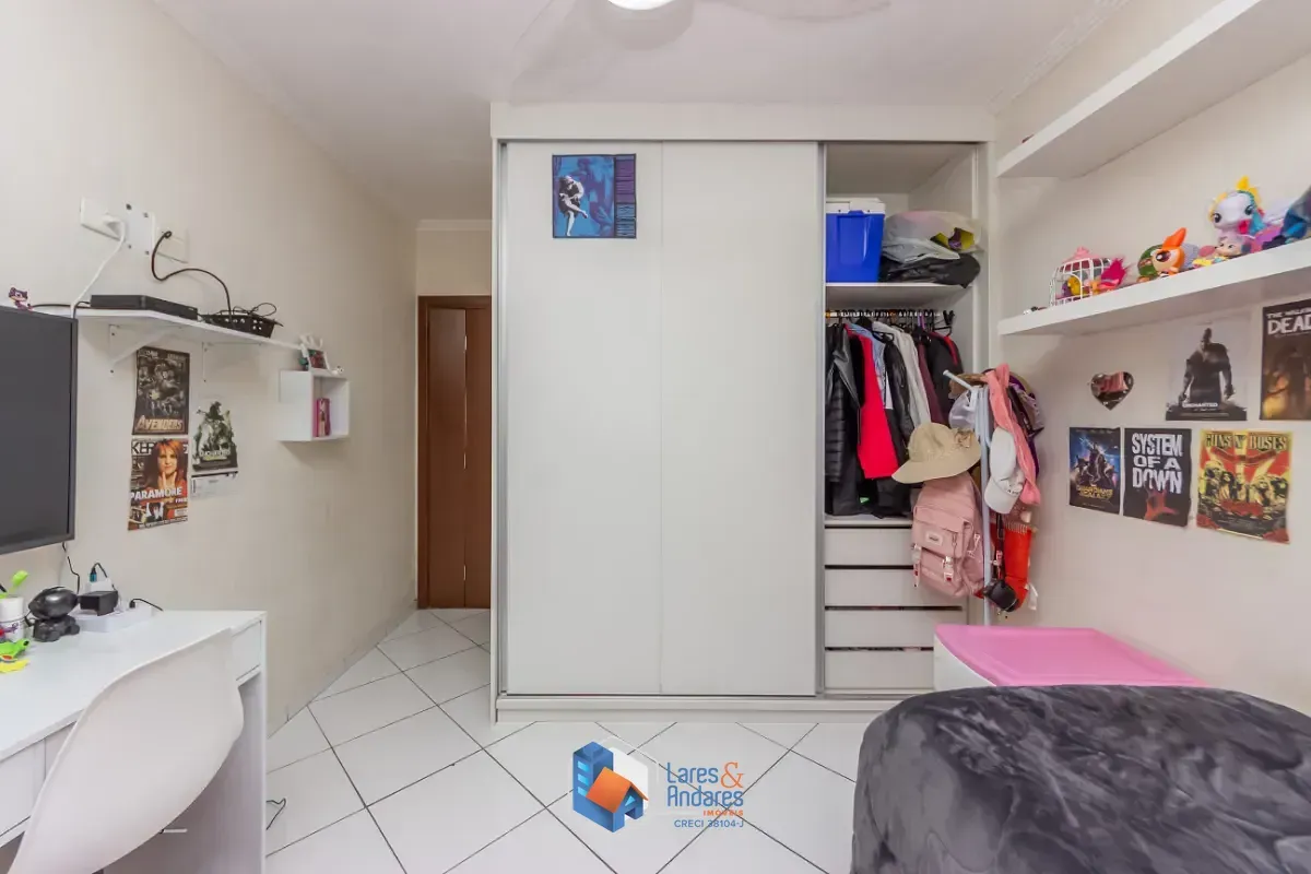 Imagem Sobrado para venda em Jardim Hercilia com 3 quartos, sendo 1 suíte, 84m²