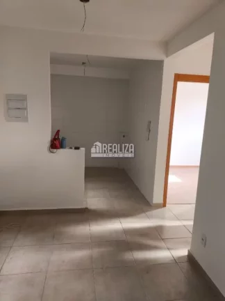 Imagem Apartamento de 2 dormitórios com Piscina e Portaria 24 Hrs no Condomínio Vitta Jardim do Lago, no bairro Jardim do Lago - em Uberaba