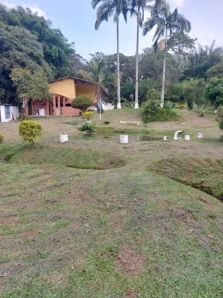 Imagem Chácara à Venda 3 Quartos e 4 Banheiros, 3200 m² P/R$ 670.000,00