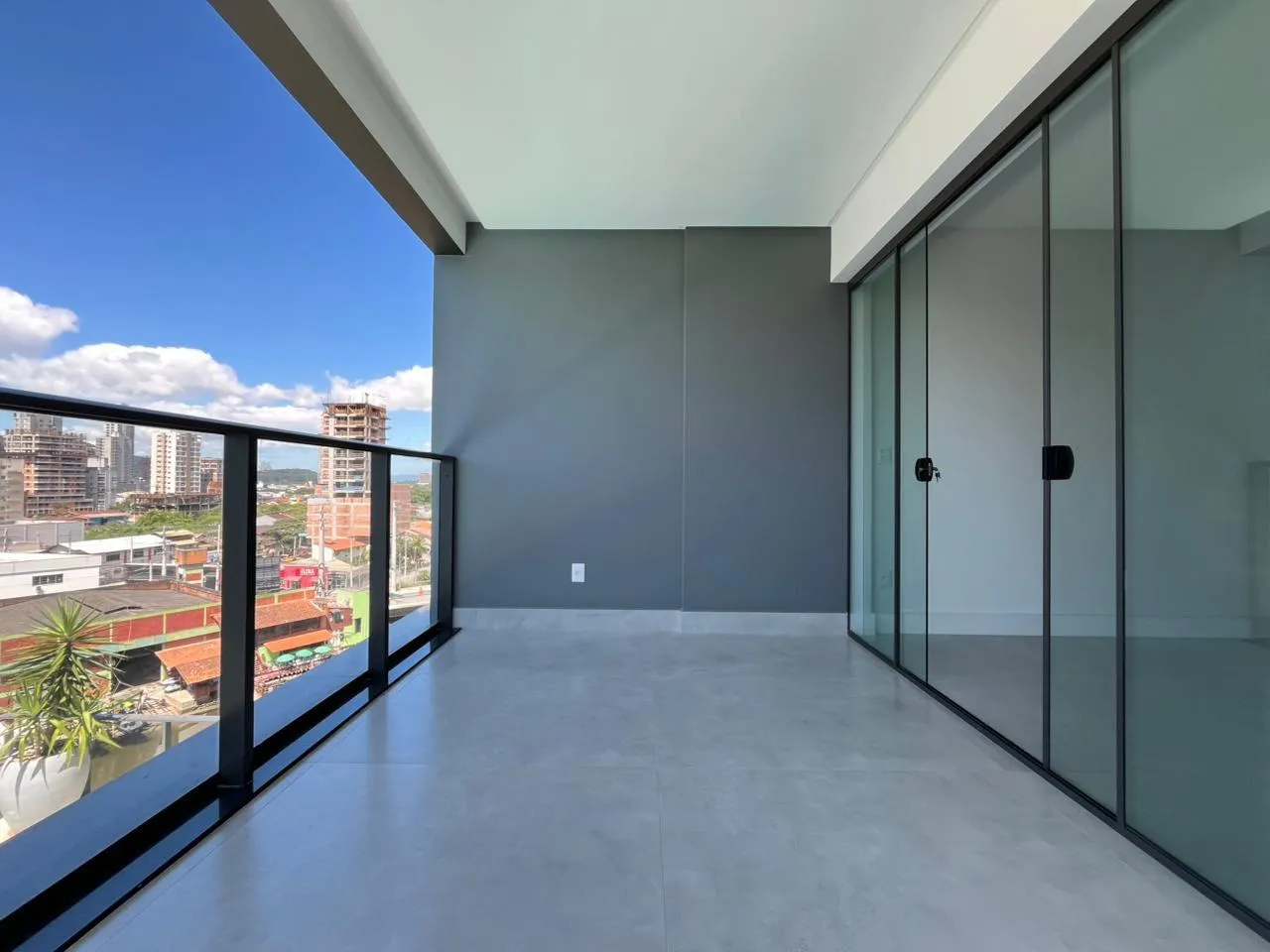 Imagem Apartamento com vista para o mar à venda com 132m2 por R$ 2.900.000,00