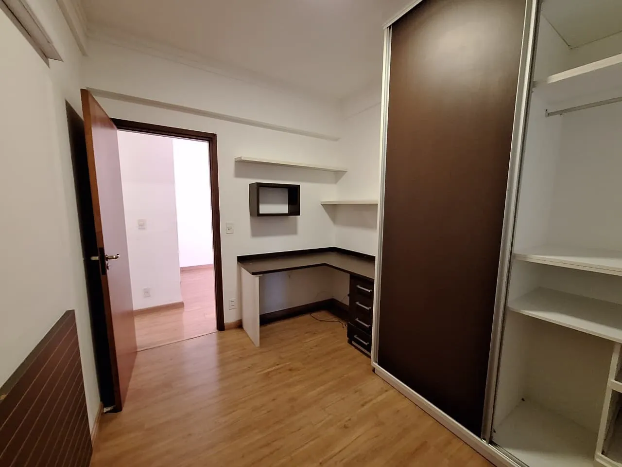 Imagem Apartamento de 81,55m² com 3 Dormitórios e Suíte no Edificio Joá