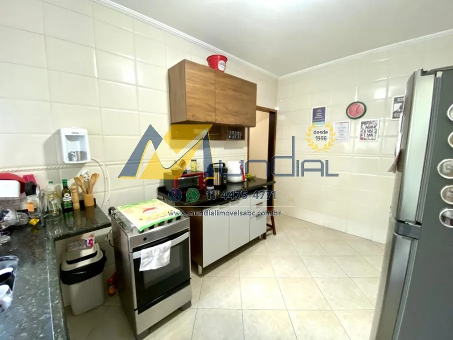 Imagem Alugo Galpão com 705mts² de area construida. Características