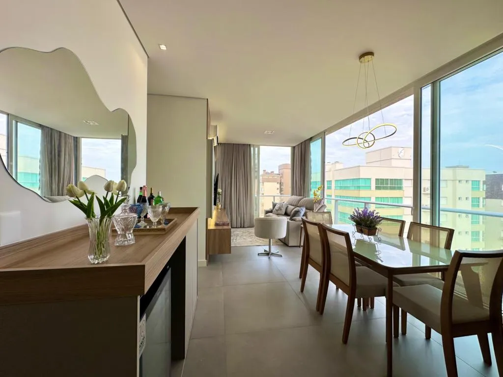 Imagem Apartamento 3 Dormitórios - Bairro Navegantes