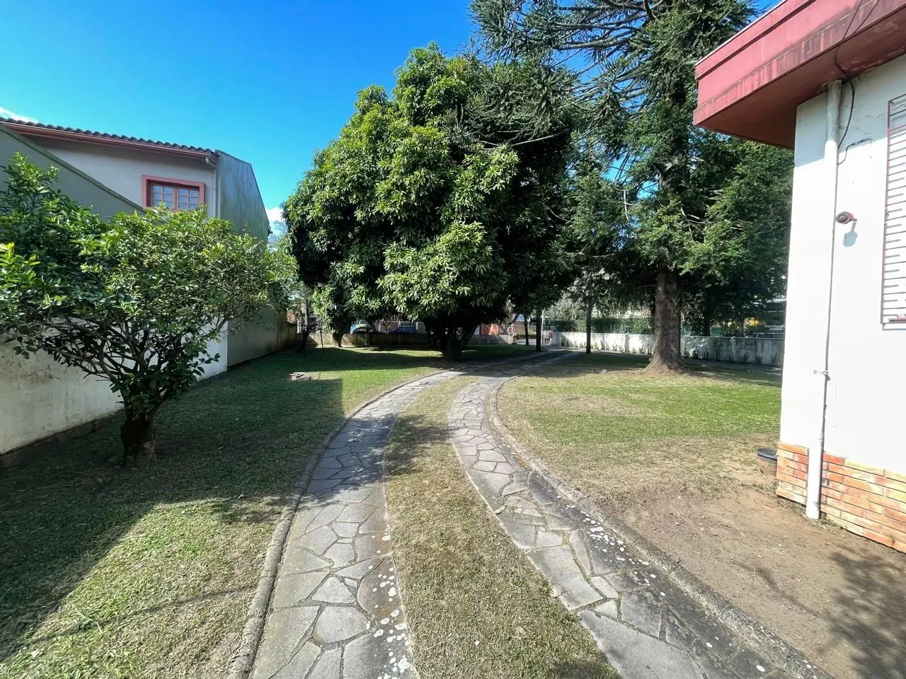 Imagem Terreno à Venda - Bairro Tristeza, Porto Alegre/RS, 1.870 m² de área total!