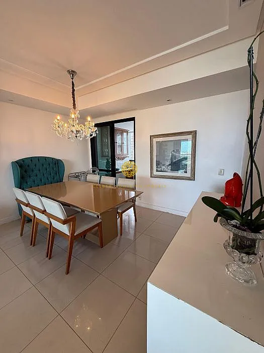 Imagem Apartamento - Venda no Villaggio Panamby 4 suítes 206m²