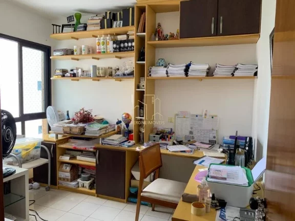 Imagem Apartamento decorado com quatro quartos varanda a venda no caminho das Arvores