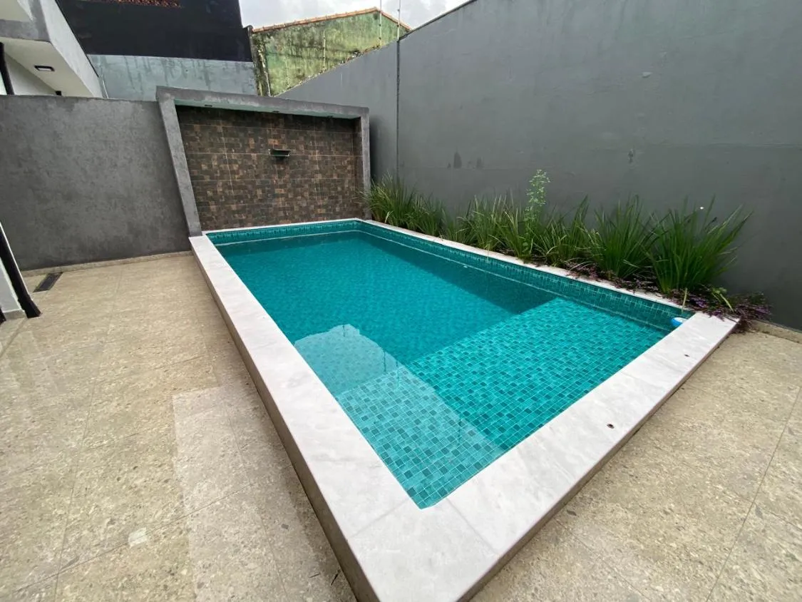 Imagem CASA NOVA COM PISCINA E ACEITA FINANCIAMENTO BANCÁRIO NO JARDIM DAS PALMEIRAS EM ITANHAÉM