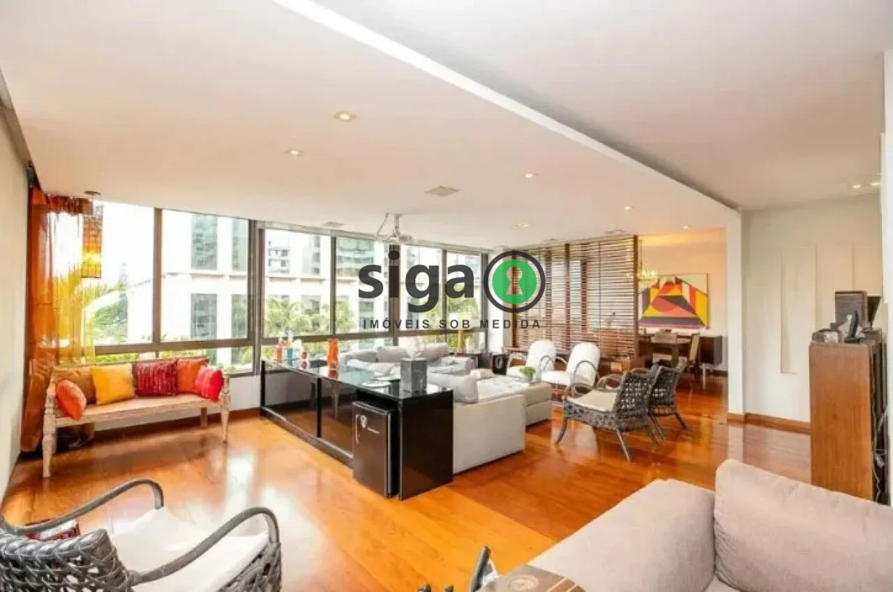 Foto do imóvel Apartamento no Itaim disponível para venda ou locação, de 225 m2, 3 quartos e 2 vagas.