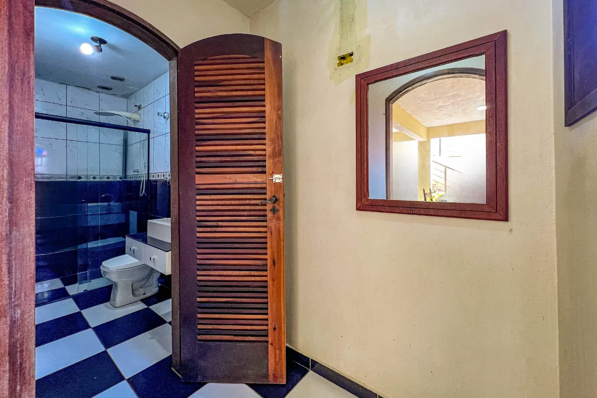 Imagem Casa para venda em Centro Alto com 4 quartos, sendo 1 suíte, 285m2