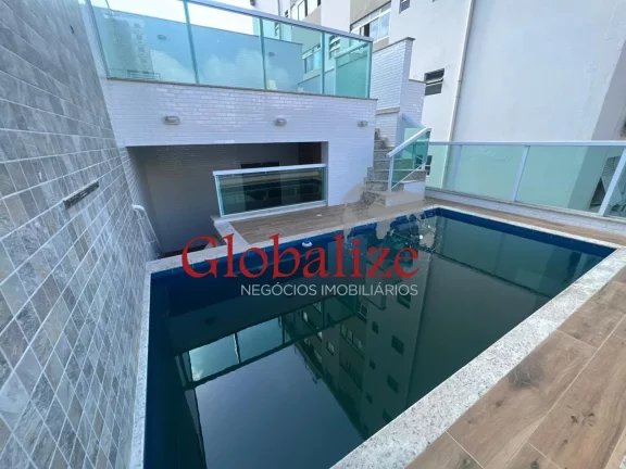 Imagem Sobreposta Alta á Venda com piscina, 3 dormitórios e 2 vagas no bairro da Ponta da Praia em Santos por R$ 1.700.000,00