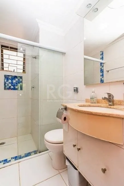 Imagem Apartamento para Venda - 43m², semi mobiliado, 1 dormitório, churrasqueira e 1 vaga de garagem no bairro Partenon