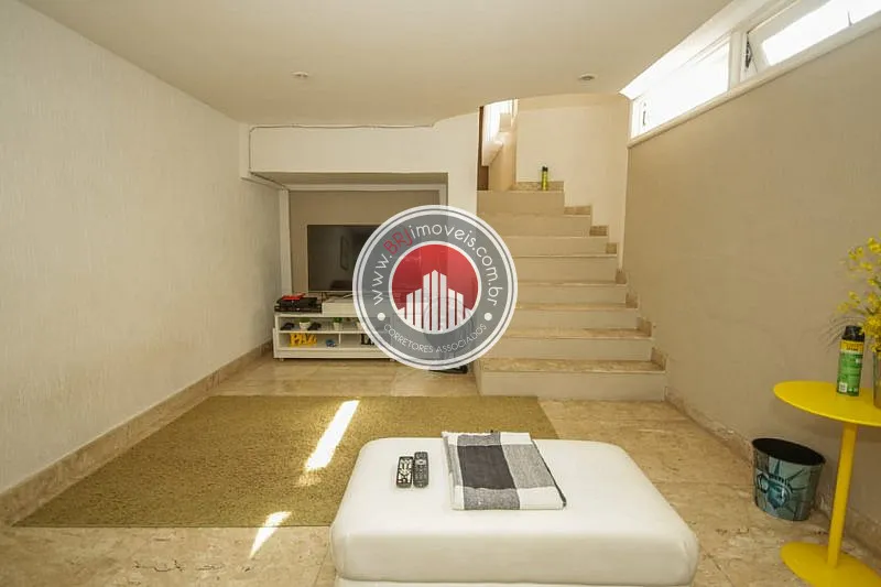 Imagem Casa Alto Padrão a Venda no bairro Barra da Tijuca - Rio de Janeiro, RJ