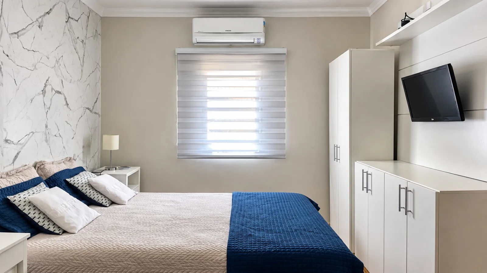 Imagem Casa térrea com energia solar, 3 dormitórios e ar-condicionado em todos os ambientes no Horto Florestal II