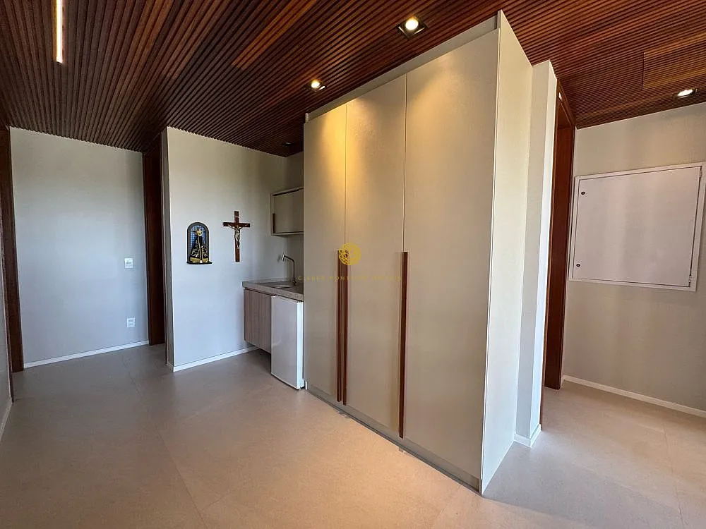 Imagem Casa de luxo no Piscinas Naturais  Praia do Forte, 7 suítes
