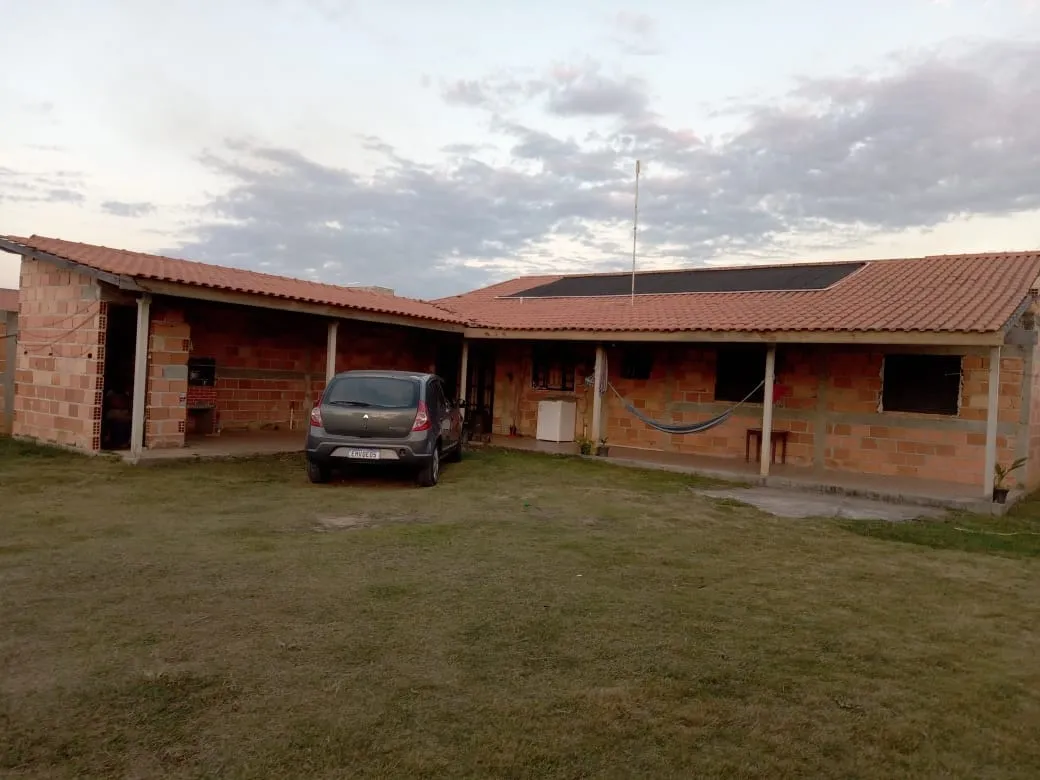 Imagem Chácara à venda 2 Quartos, 4 Vagas, 630M², Mandú, Pindamonhangaba - SP