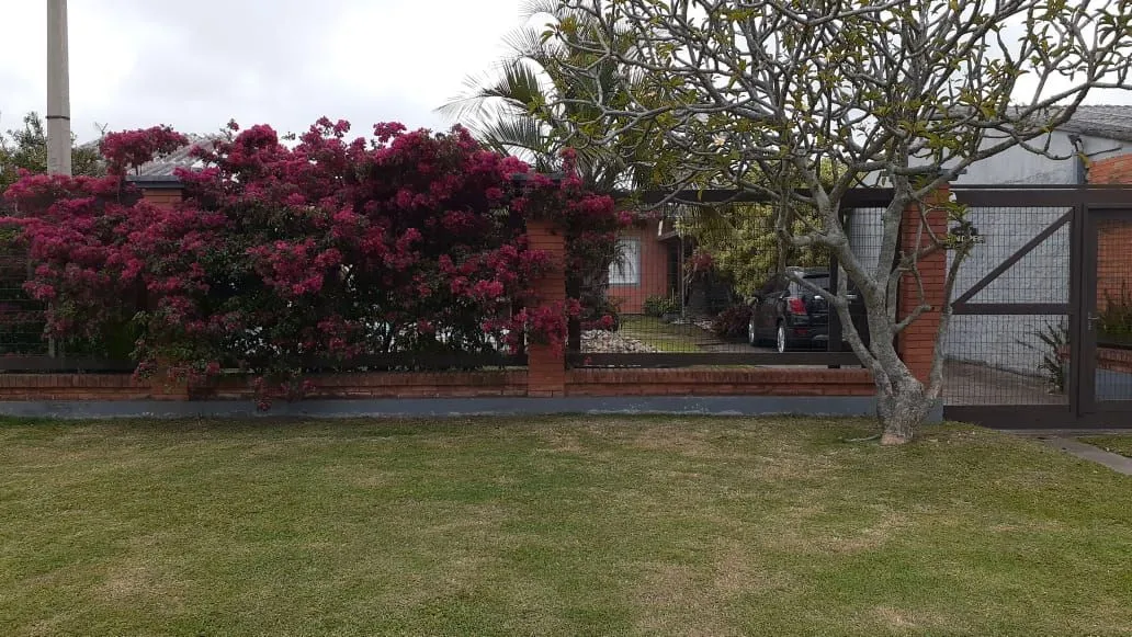 Imagem Casa Residencial à Venda no Centro de Imbé, Rio Grande do Sul