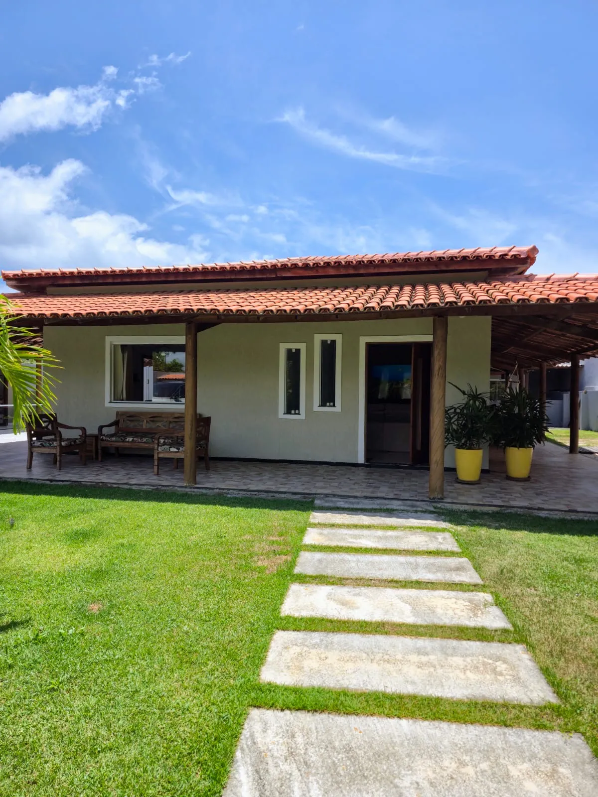 Imagem Casa de Condomínio com 4 Quartos à Venda, 250 m² em Guarajuba (Monte Gordo) - Camaçari