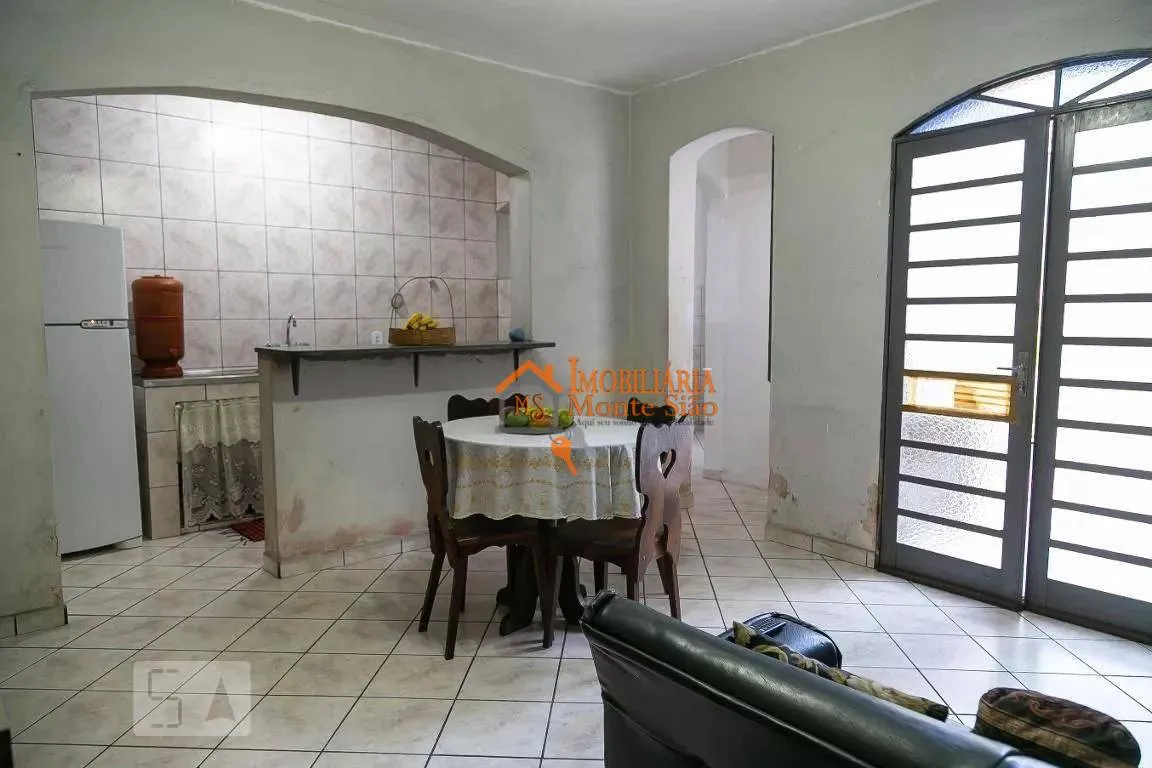 Imagem Sobrado com 4 dormitórios à venda, 250 m² por R$ 742.000,00 - Gopoúva - Guarulhos/SP