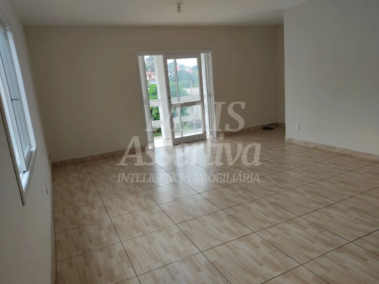 Imagem Sobrado 2 quartos para Venda no bairro Jardim Mauá em Novo Hamburgo