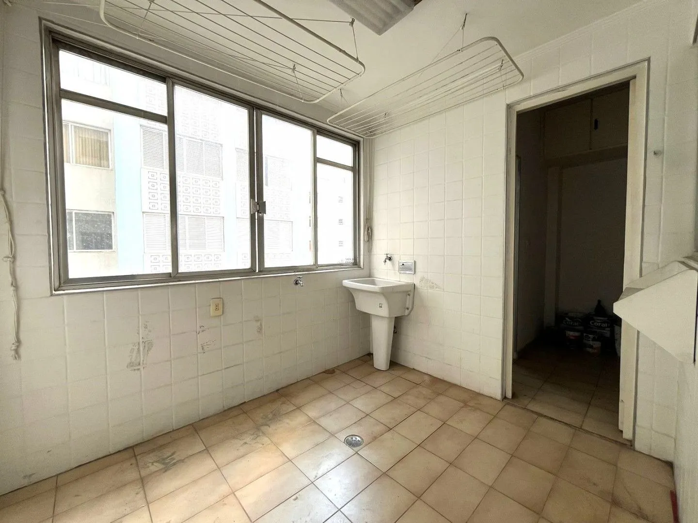 Imagem Apartamento no Bairro Paraíso com 2 dormitórios com armários + 1 Quarto auxiliar, 1 vaga de garagem, gerador e Portaria 24 hs