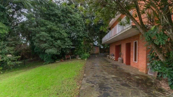 Imagem Casa, 1873 M² para Comprar com 4 Dormitórios e 6 Vagas Estacionamento