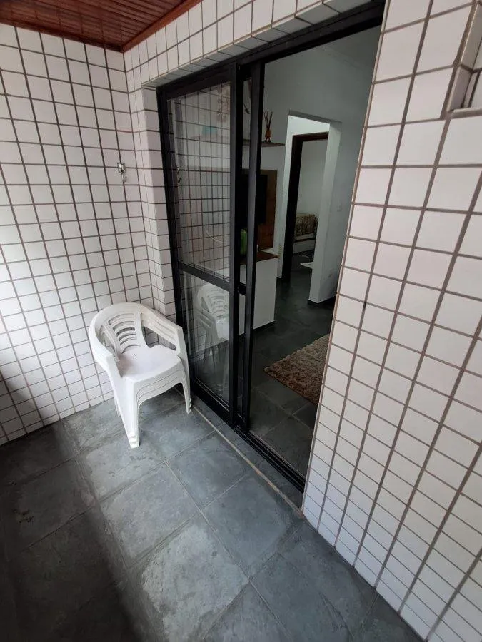 Imagem Apartamento para Venda em Praia Grande, Guilhermina, 2 dormitórios, 1 suíte, 1 banheiro, 1 vaga